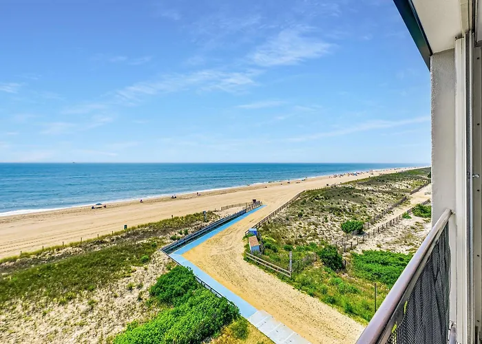 Apartment Beachbox V - 5th-floor Oceanfront - Expansive View - Beachfront Bliss - East Winds 502 *