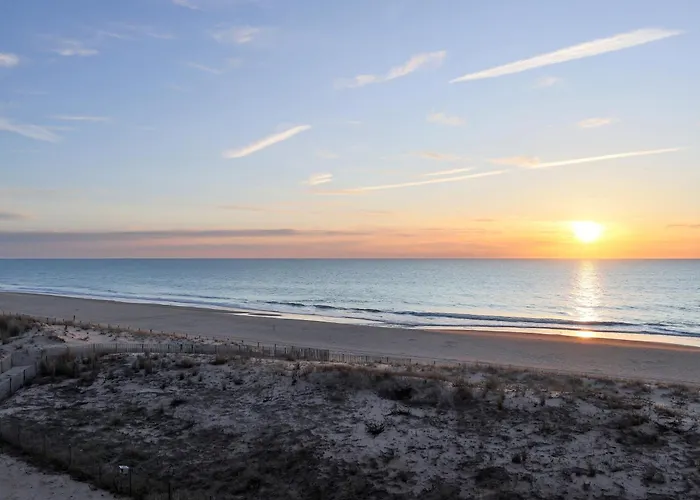Apartment Beachbox V - 5th-floor Oceanfront - Expansive View - Beachfront Bliss - East Winds 502 Ocean Stadt