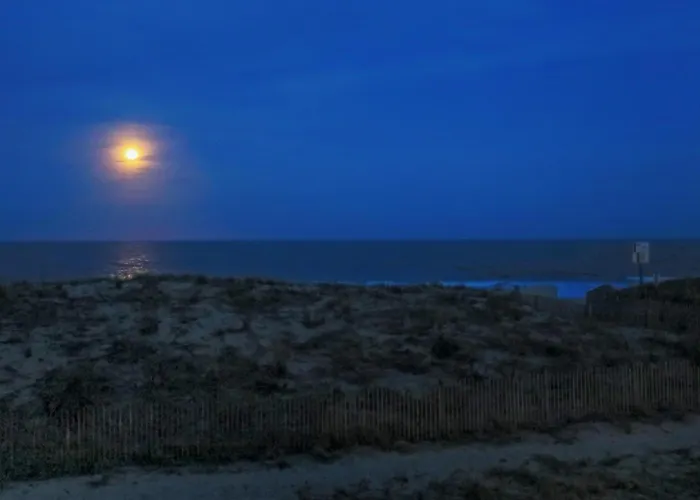 Beachbox V - 5th-floor Oceanfront - Expansive View - Beachfront Bliss - East Winds 502 Ocean Stadt